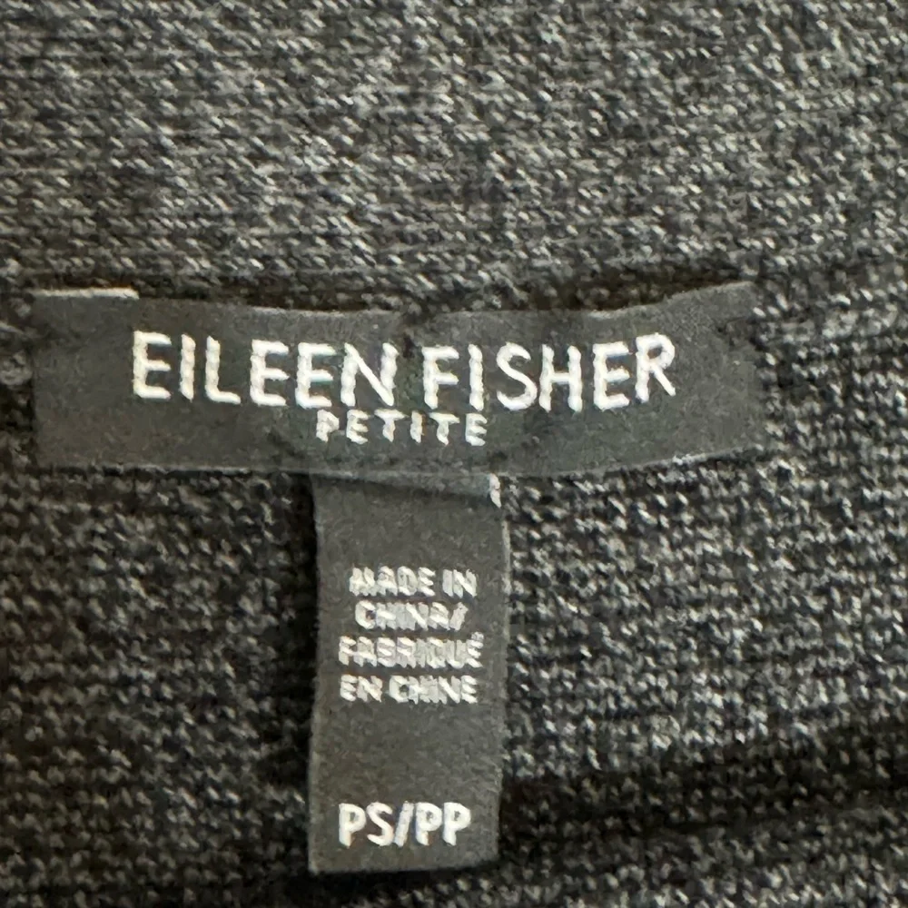 Eileen Fisher pull style